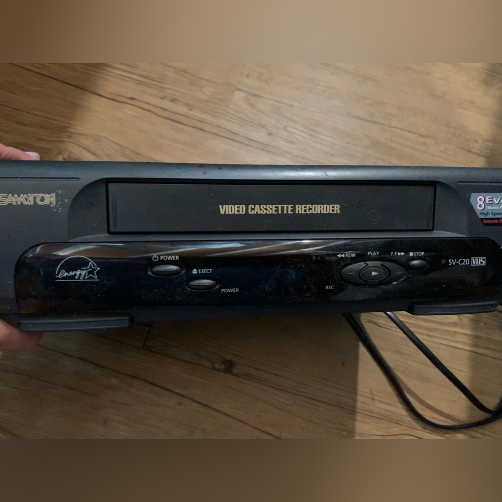 SAMTRON Model SV-C20 VCR VHS Player Not Working / Parts (No Remote)